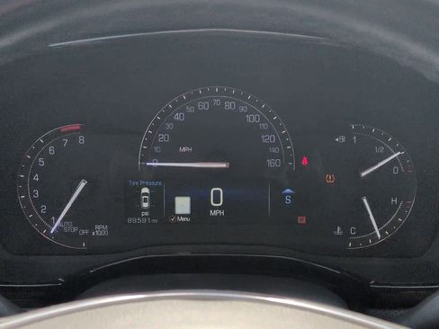 Used 2019 Cadillac XT5 Luxury image 33