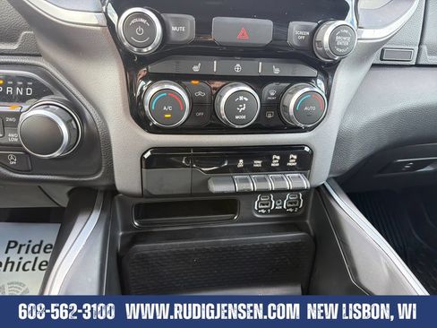 Used 2022 RAM 1500 Big Horn AWD/4WD image 17