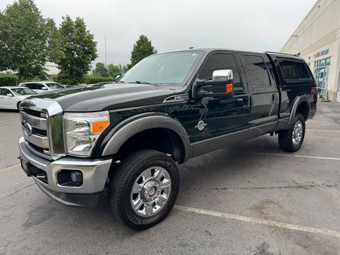 Used 2012 Ford F250 Lariat w/ Chrome Pkg AWD/4WD image 9
