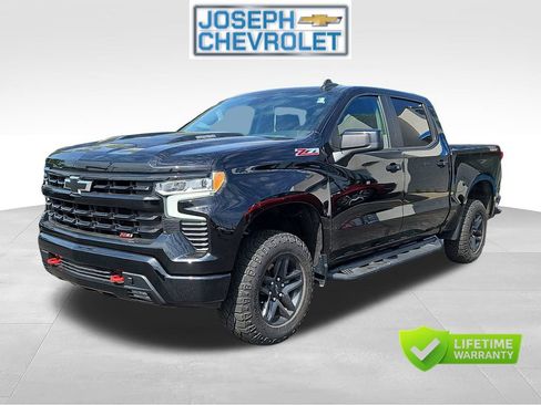Used 2023 Chevrolet Silverado 1500 LT Trail Boss w/ Protection Package AWD/4WD image 2