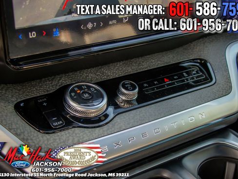 Used 2025 Ford Expedition Tremor AWD/4WD image 20