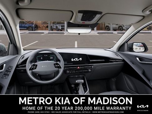 New 2026 Kia Niro EX image 14