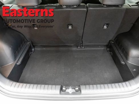 Used 2023 Kia Soul GT-Line FWD image 9