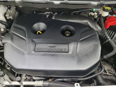 Used 2016 Ford Edge SEL w/ Equipment Group 201A AWD/4WD image 30