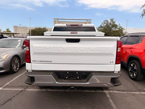 Used 2022 Chevrolet Silverado 1500 LT RWD image 6