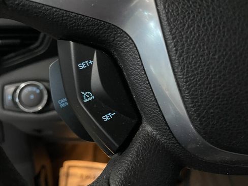 Used 2014 Ford Escape SE FWD image 10