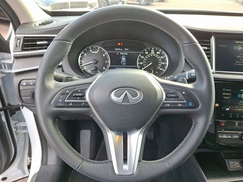 Certified 2023 INFINITI QX50 Luxe image 19