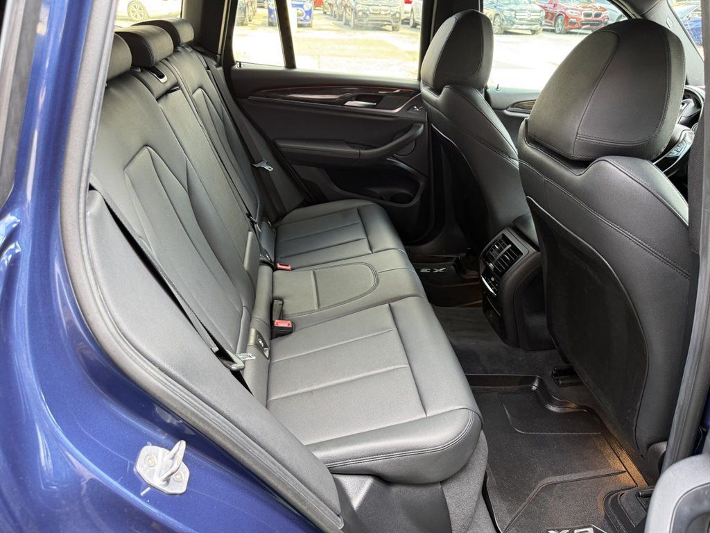 Used 2018 BMW X3 xDrive30i AWD/4WD image 15