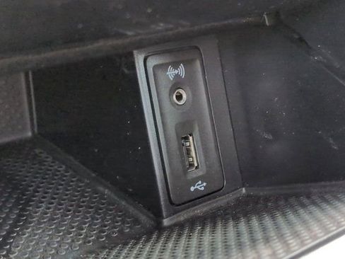 Used 2018 Volkswagen GTI Autobahn FWD image 21