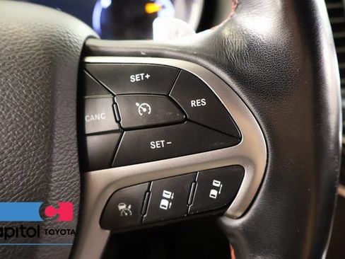 Used 2021 Jeep Grand Cherokee Trailhawk w/ Trailhawk Luxury Group AWD/4WD image 17