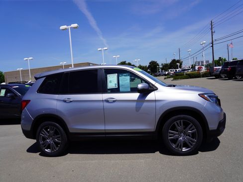 Used 2021 Honda Passport EX-L image 4