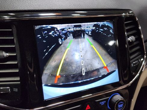 Used 2022 Jeep Grand Cherokee Limited RWD image 37