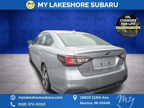 Used 2025 Subaru Legacy Premium image 10