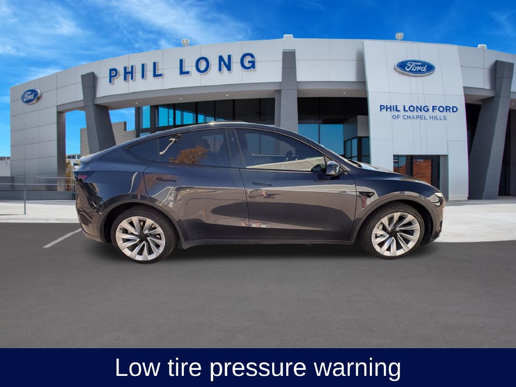 Used 2026 Tesla Model Y Long Range AWD/4WD image 7