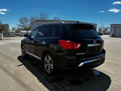 Used 2020 Nissan Pathfinder Platinum AWD/4WD image 5