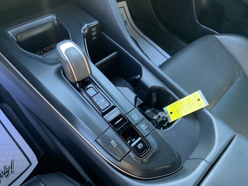 Used 2023 Toyota Crown image 27