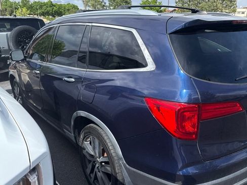 Used 2016 Honda Pilot Touring image 2