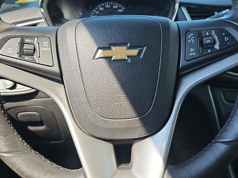 Used 2017 Chevrolet Trax LT w/ Sun & Sound Package FWD image 20
