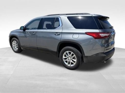 Used 2021 Chevrolet Traverse LT AWD/4WD image 3
