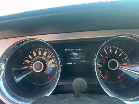 Used 2014 Ford Mustang Premium image 7