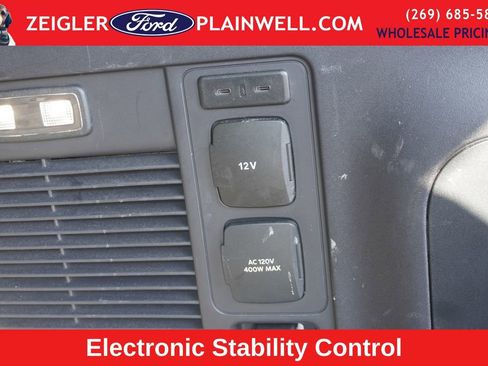 Used 2025 Ford Expedition Max Active image 13