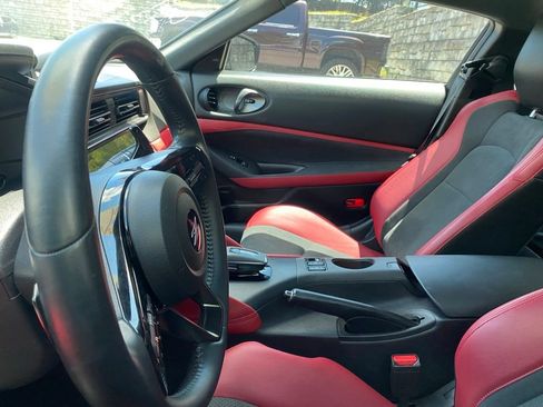 Used 2024 Nissan Z Performance w/ Floor Mat Package RWD image 7