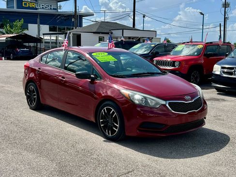 Used 2016 Kia Forte LX FWD image 4
