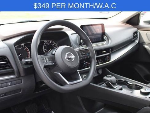 Used 2023 Nissan Rogue SV AWD/4WD image 17