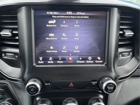 Used 2021 RAM 1500 Big Horn w/ Built-to-serve Edition image 27