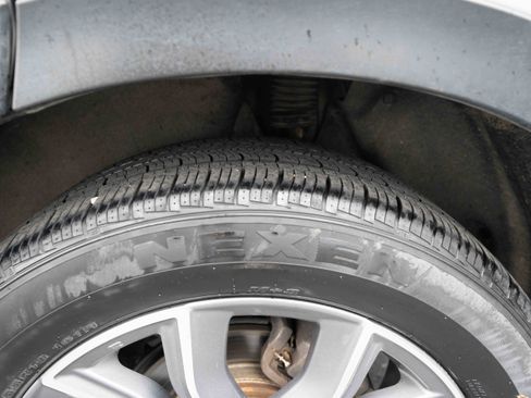 Used 2020 Honda CR-V Touring image 30