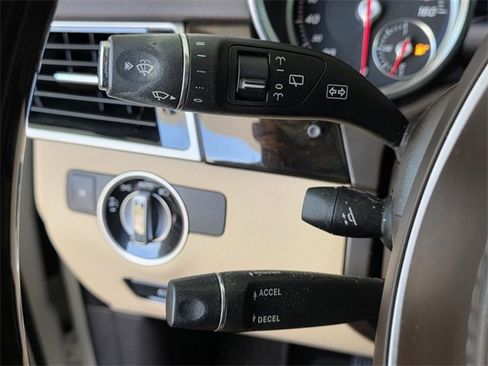 Used 2017 Mercedes-Benz GLS 450 4MATIC image 37