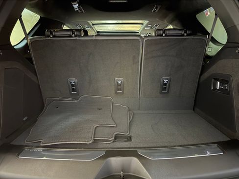 New 2026 Cadillac Escalade V w/ LPO, ONYX Package image 59