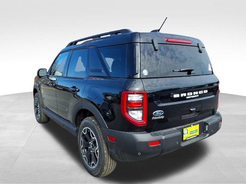 New 2025 Ford Bronco Sport Outer Banks w/ Outer Banks Tech Package+ AWD/4WD image 6