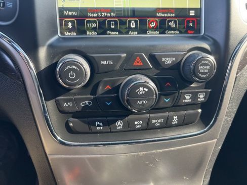 Used 2018 Jeep Grand Cherokee Altitude AWD/4WD image 56