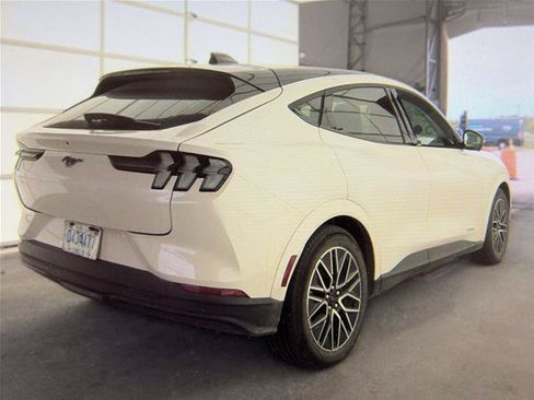 Certified 2025 Ford Mustang Mach-E Premium AWD/4WD image 2