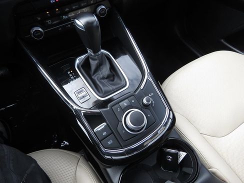 Used 2023 MAZDA CX-9 Touring image 26