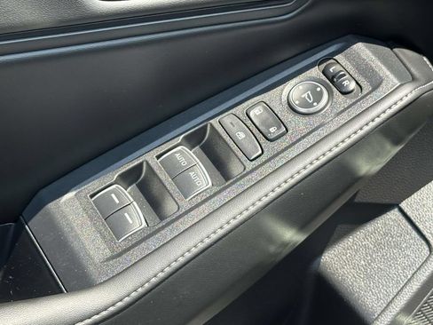 Certified 2023 Honda Accord Sport image 15
