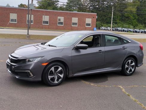 Used 2019 Honda Civic LX image 2
