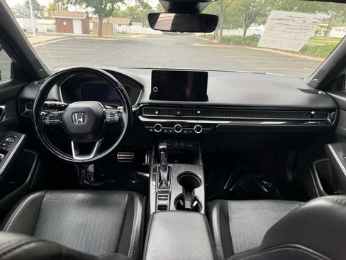 Used 2022 Honda Civic Sport Touring image 10