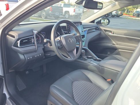 Used 2024 Toyota Camry SE w/ Cold Weather Package image 19