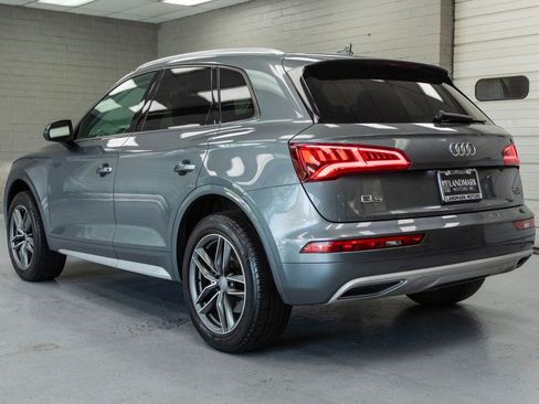 Used 2018 Audi Q5 2.0T Premium w/ Convenience Package AWD/4WD image 34