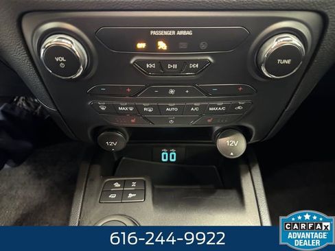 Used 2023 Ford Ranger Lariat w/ FX4 Off-Road Package image 8