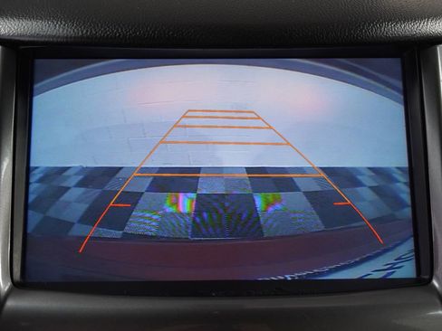 Used 2017 Chevrolet Cruze LT w/ Sun And Sound Package FWD image 19