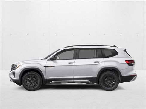 New 2026 Volkswagen Atlas Peak Edition AWD/4WD image 3