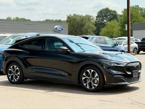 Used 2025 Ford Mustang Mach-E Select AWD/4WD image 30