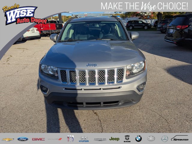 Used 2017 Jeep Compass High Altitude FWD image 8