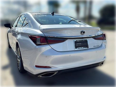 Certified 2023 Lexus ES 350 Ultra Luxury w/ Accessory Package (Z2) FWD image 6