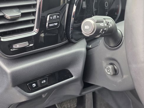 Certified 2025 Lexus NX 250 FWD w/ Cold Area Package image 19