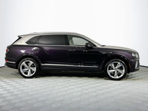 New 2025 Bentley Bentayga Extended Wheelbase image 4