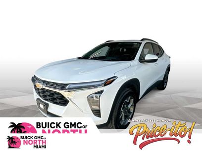Used 2025 Chevrolet Trax LT w/ LT Convenience Package